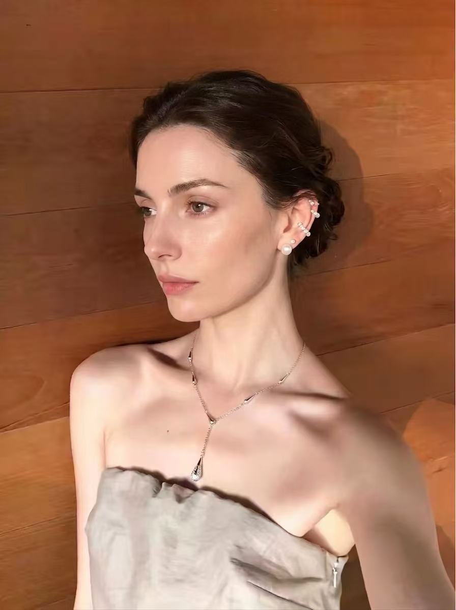 Rachel | 90s Vintage Inspired Teardrop Lariat Necklace