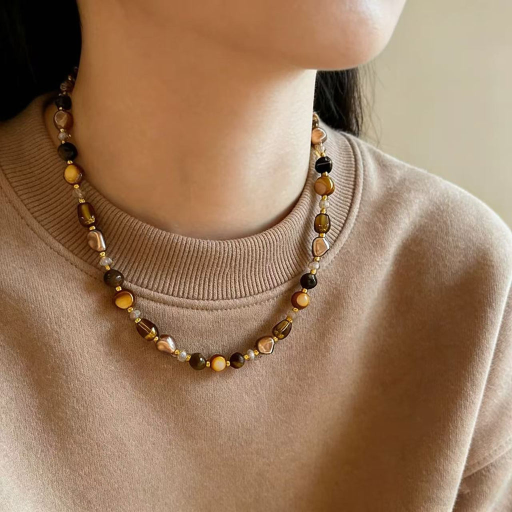 Sienna | Vintage Layered Amber Beaded Pendant Necklace