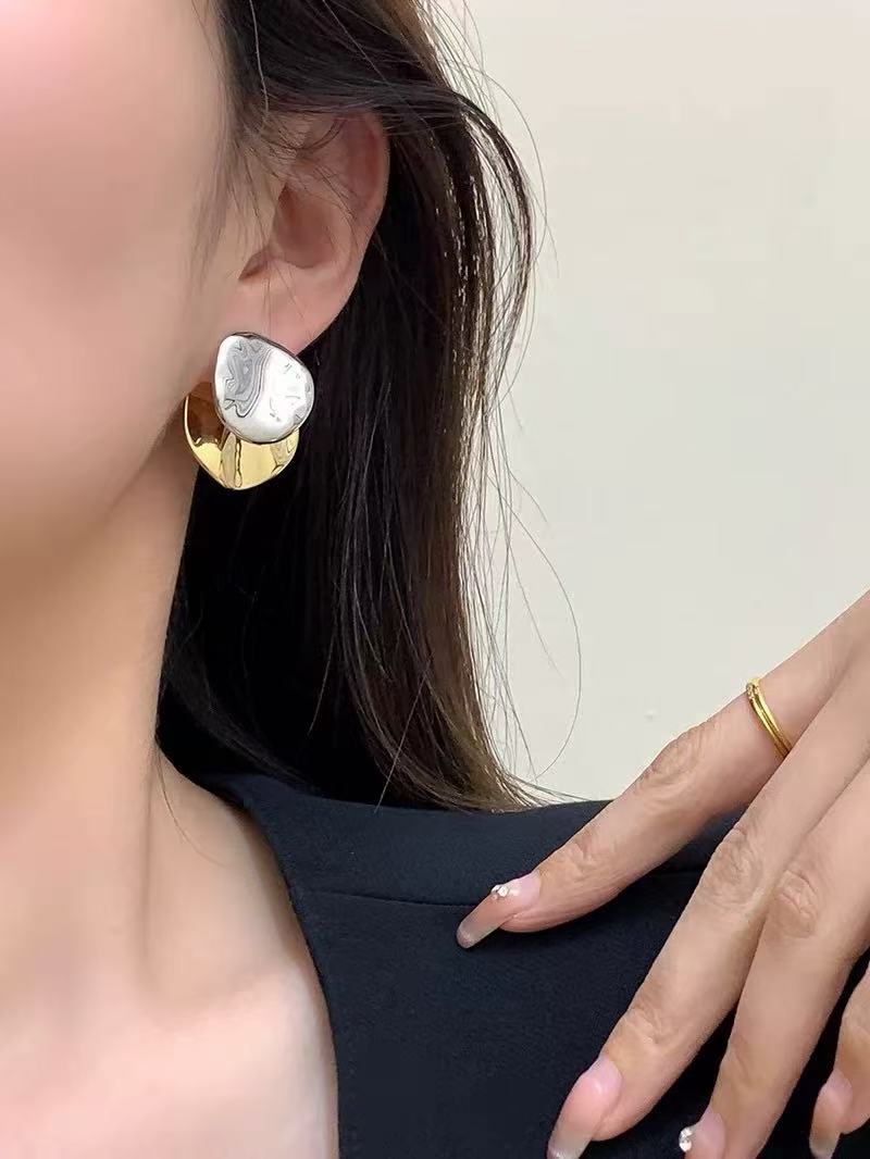 Eclipse | Two-Tone Sculptural Ear Jacket Studs